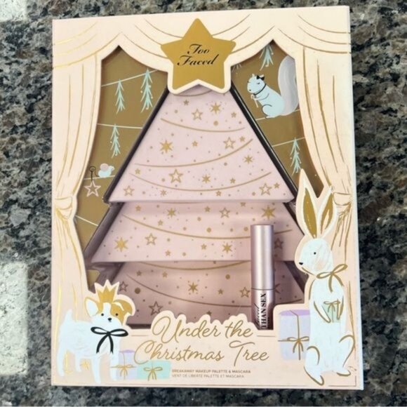 RARE NIB TOO FACED LIMITED EDITION "UNDER THE CHRISTMAS TREE" COLLECTORS BOX SET - Picture 9 of 14